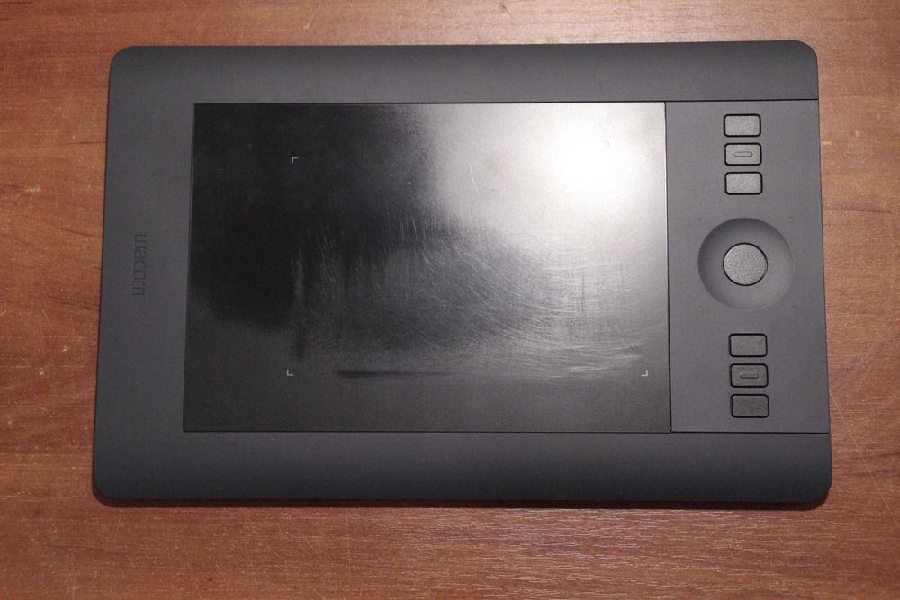 Wacom Intuos Pro S PTH-451