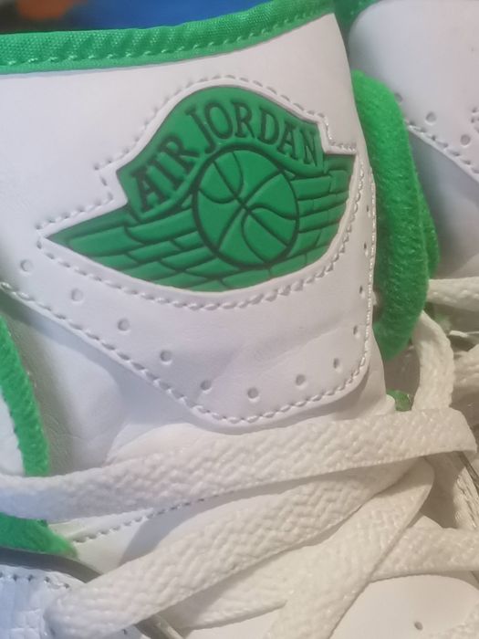 Saldos até Domingo. Sapatilhas Nike Jordan 2 Retro Lucky Green TAM 42,5 como novas