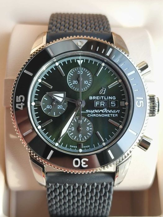 Nowy Breitling Superocean Heritage Chronograph 44mm 2025r.