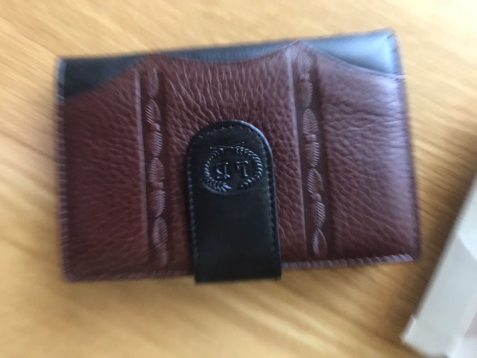 Carteira (nova em caixa)64175878228482123