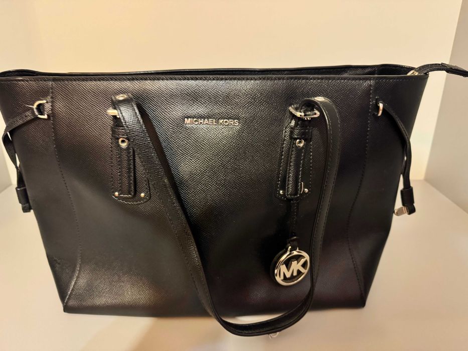 Сумка оригінал шкіряна Michael Kors VOYAGER