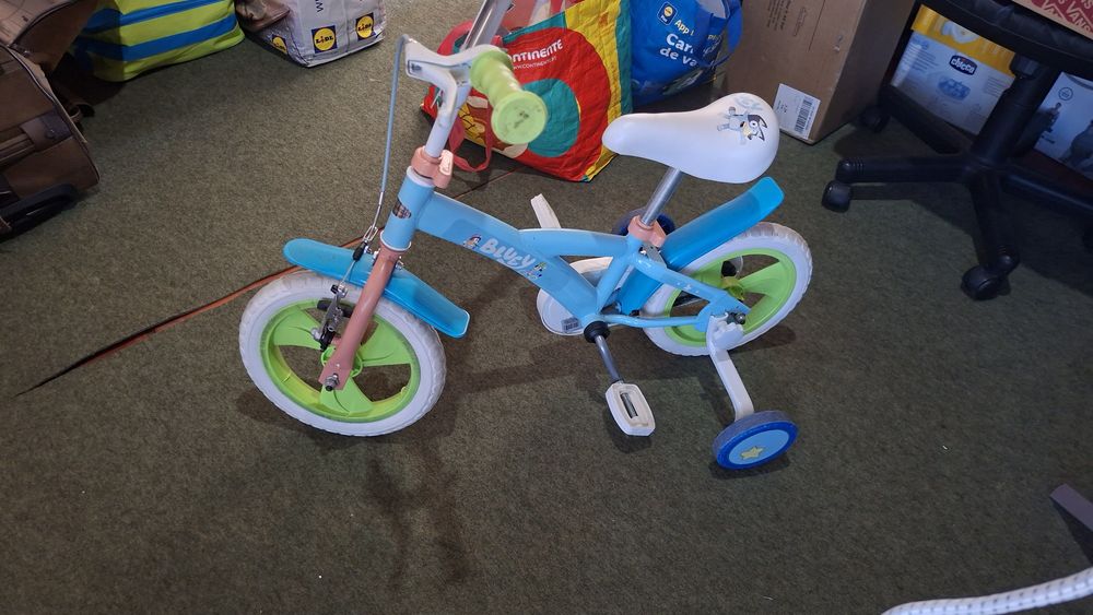 Bicicleta Bluey para criança