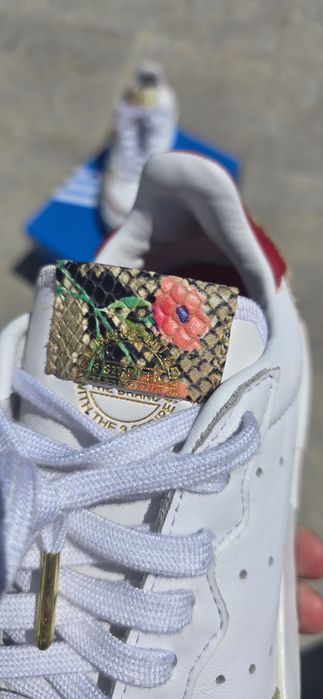 Adidas Supercourt Floral [ Edição Especial ]