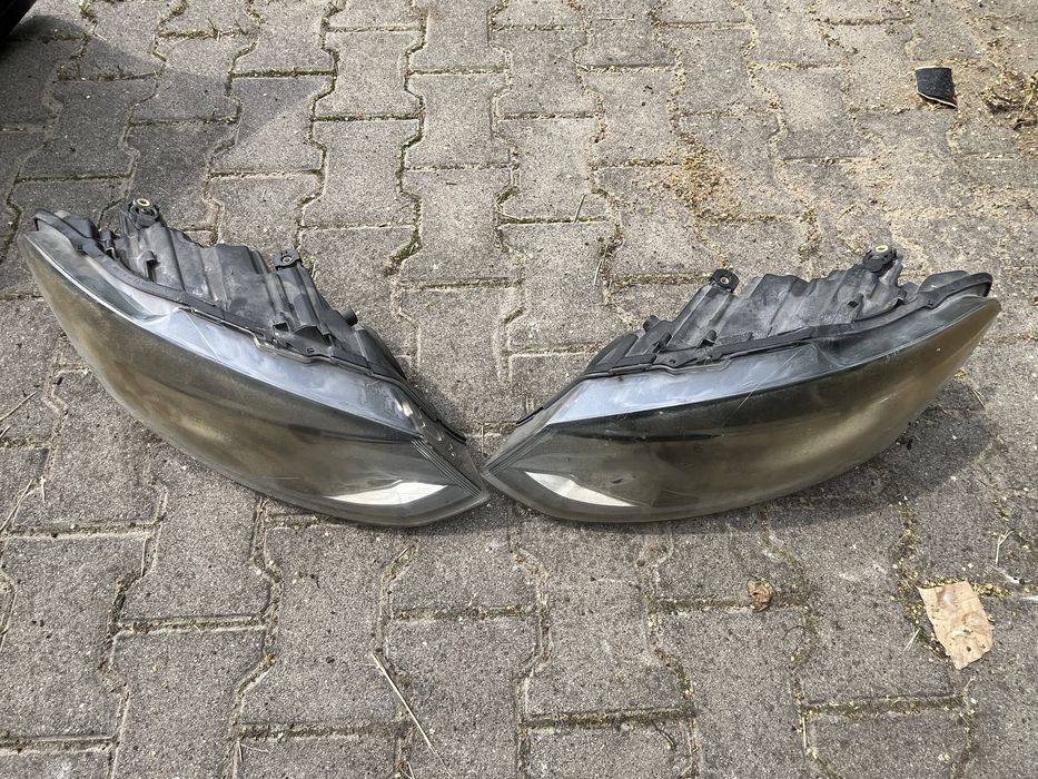 Lampy przod Volkswagen Polo  6r
