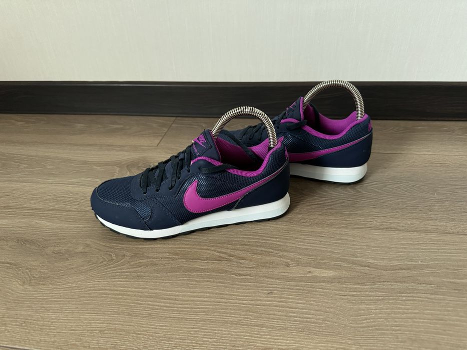 Кроссовки Nike 38 размер