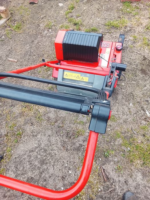 Areator Wertykulator elektryczny
