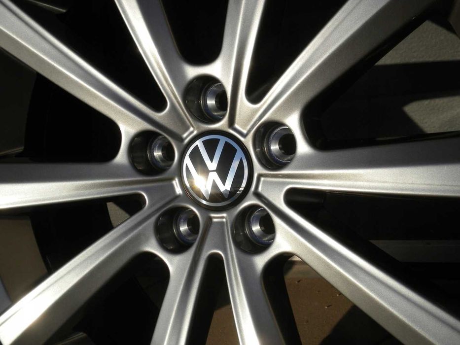 Koła zimowe aluminiowe 16 5x100 VW T-Cross Taigo Dębica Frigo HP2 24r