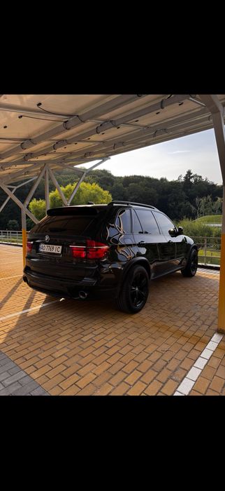 BMW X5 в ідальному стані