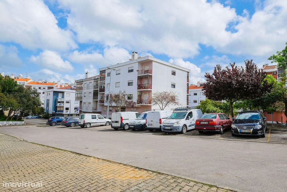 Apartamento T4 na Amora, Seixal — Amora, Setúbal
