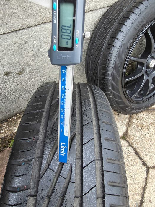 205/55R16 Uniroyal RainSport5 + Felgi Adavan