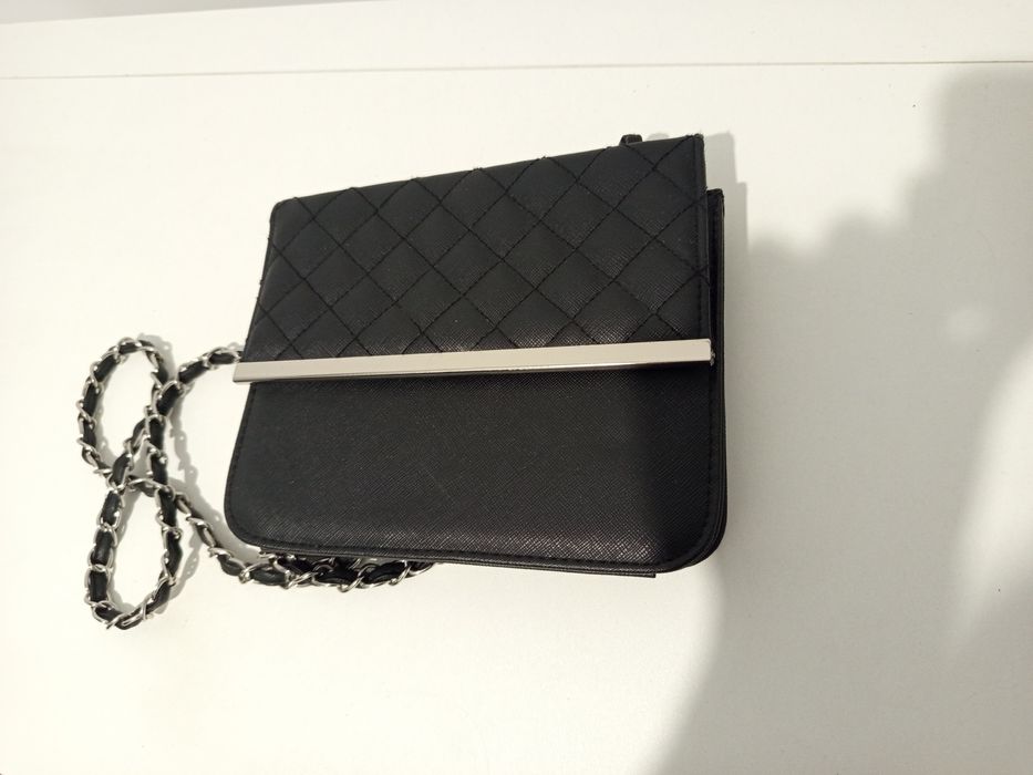 Torebka- mała,czarna