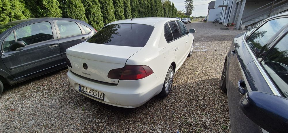 Skoda Superb 2 II. 2.0 TDI DSG automat 140km