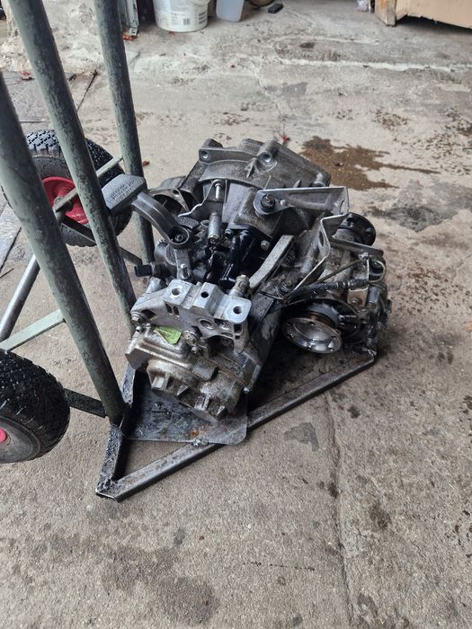Skrzynia biegów JAU 1,4 tsi 6 biegów