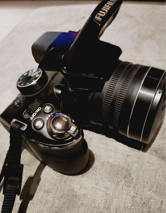 Fuji Fujifilm FinePix S4300