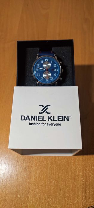 Годинник DANIEL KLEIN DK12245-4