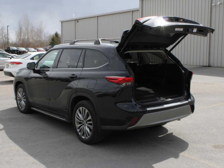 Toyota Highlander Platinum      2022