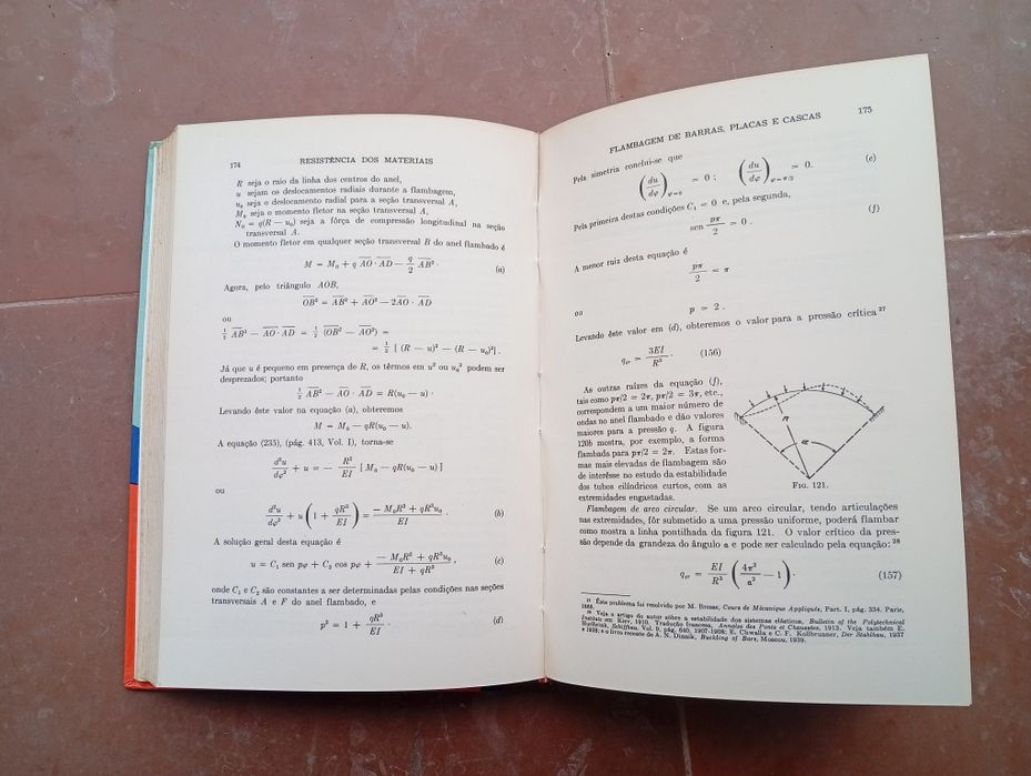Livros "Resistência dos Materiais"