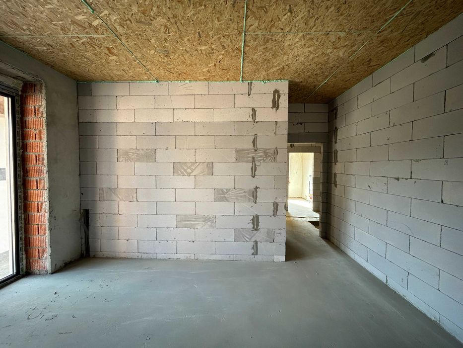 Двоповерхові котеджі в Поляні. Продаж. Нерухомість.