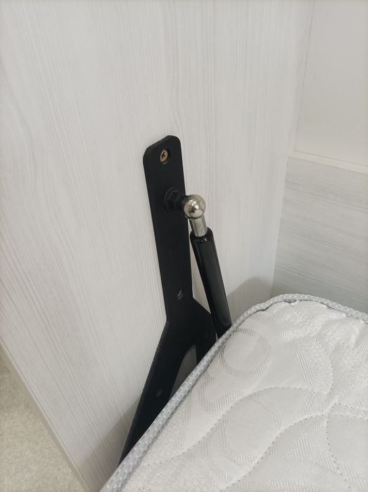 Ліжко трансформер