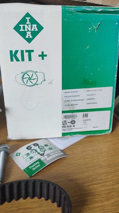 Rozrząd. Zestaw pasek rozrządu + pompa wody INA CITROEN / PEUGEOT