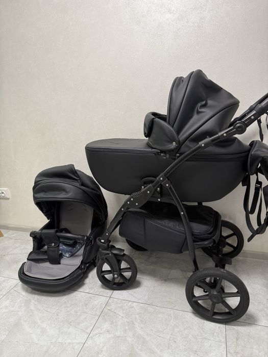 Дитяча коляска 2в1 Victoria Classic