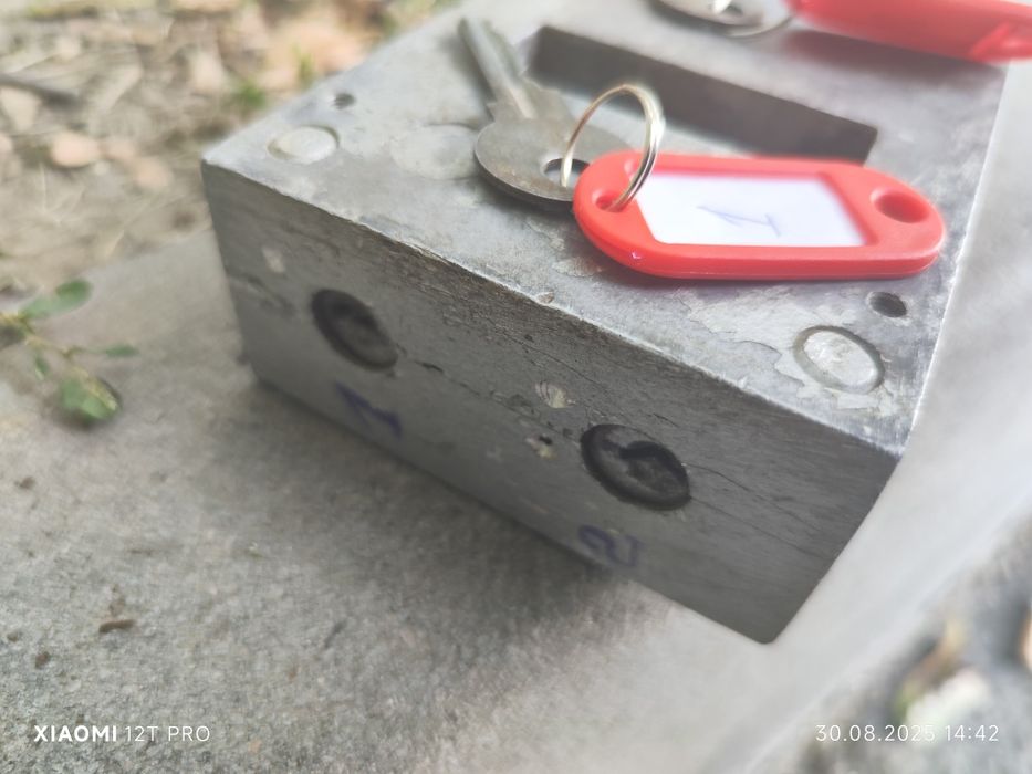 Продам замок навесной СССР