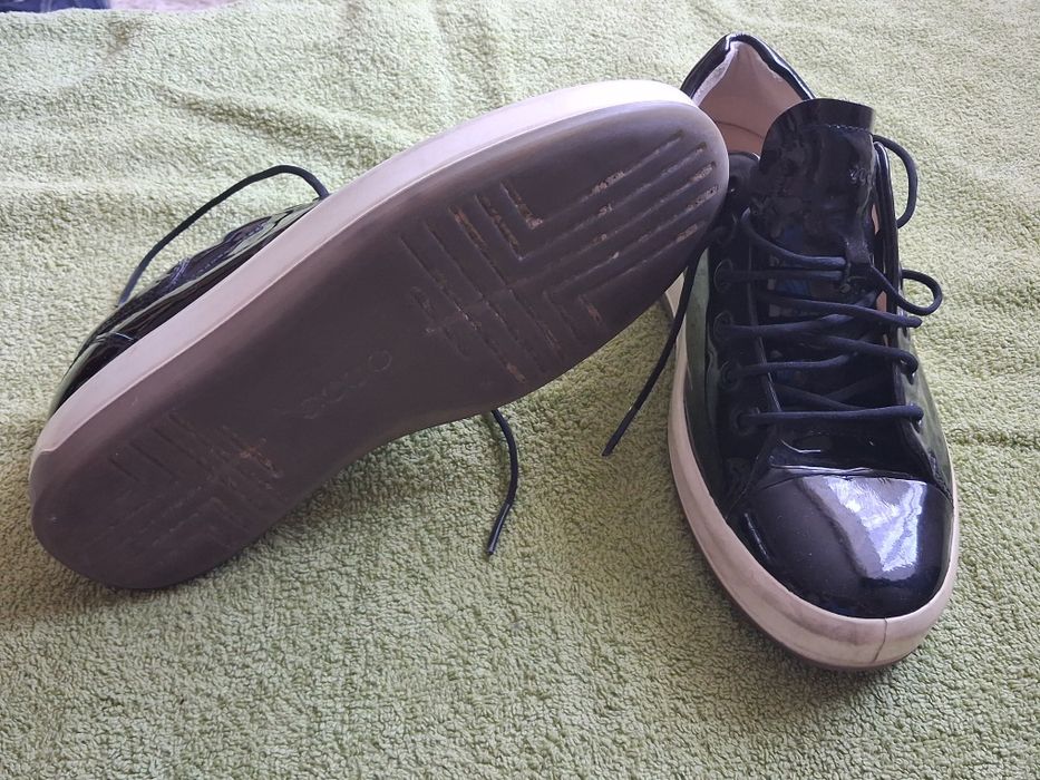 Trampki ecco rozmiar 35  skóra naturalna.Ideał