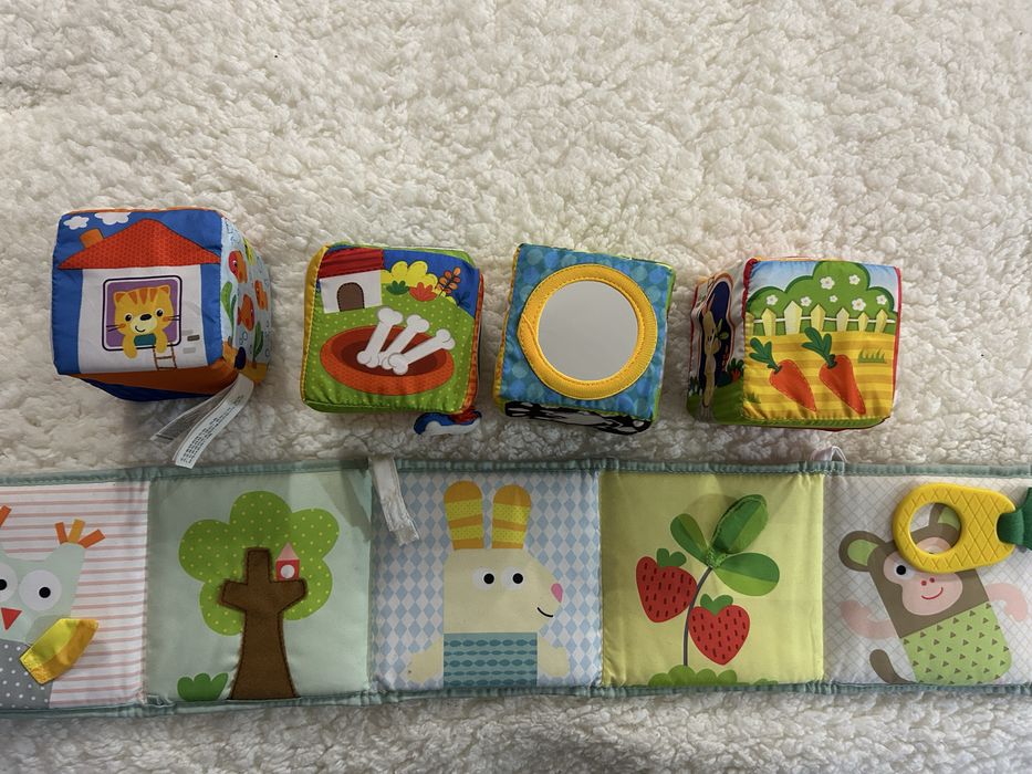 Іграшки для малюків