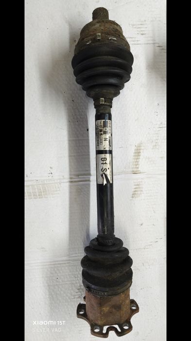 Półoś Lewa przednia Polos Przód Audi A8 D3 4.2 benzyna 3.7 3.0