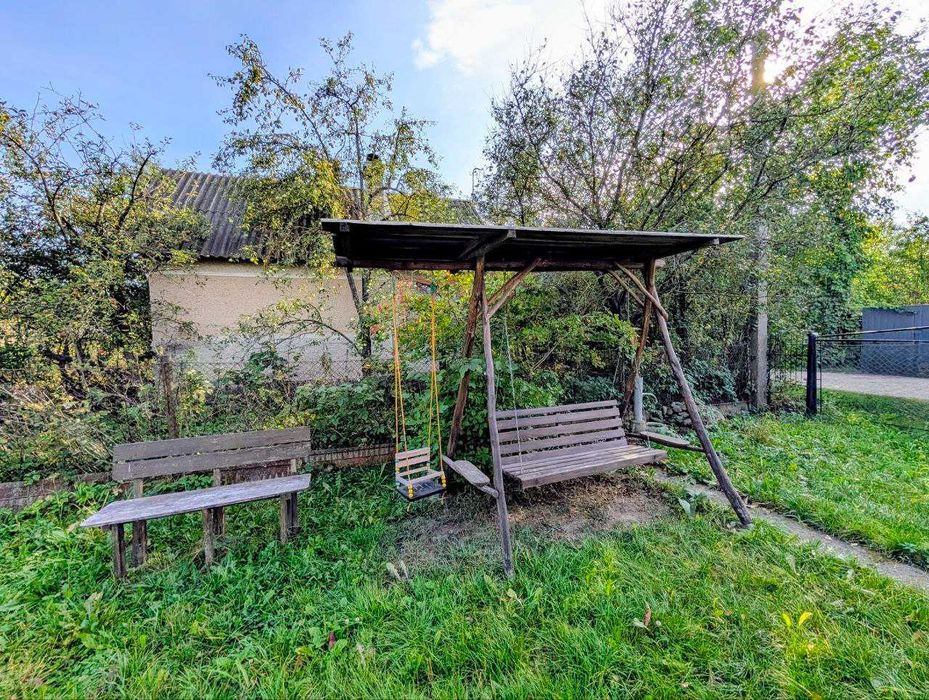продаж садового будинку з великою ділянкою 5хв до ІФ