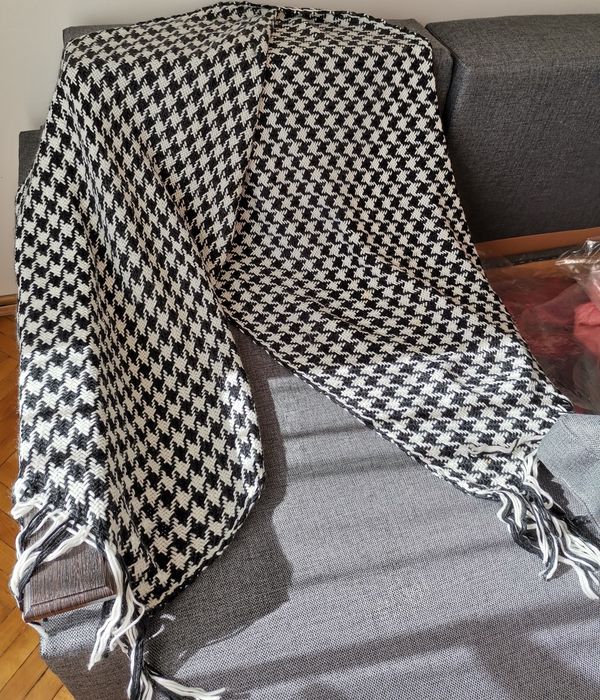 Аксессуар-шарф - унисекс.