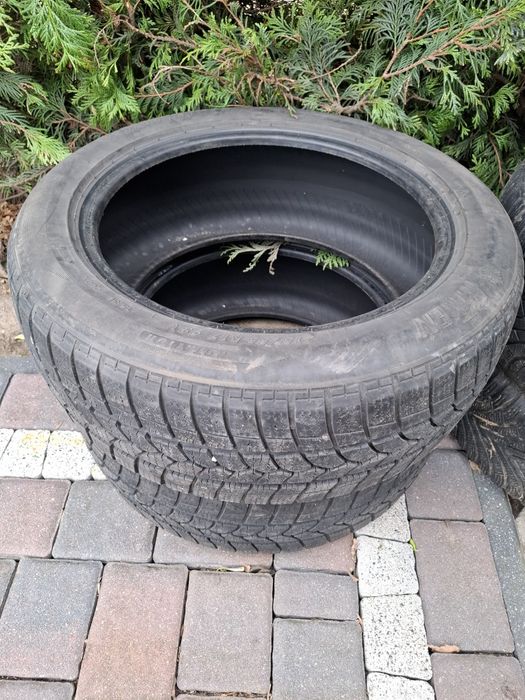 Opony zimowe 215/55/17
