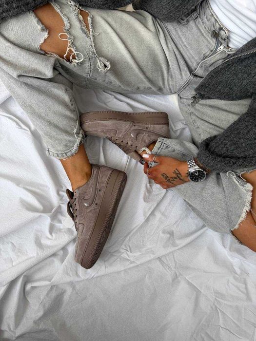 Кросівки сірі Air Force 1 '07 Mink Brown