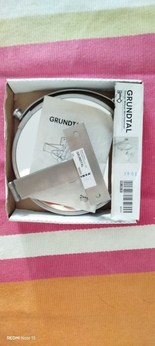 Espelho IKEA Grundtal