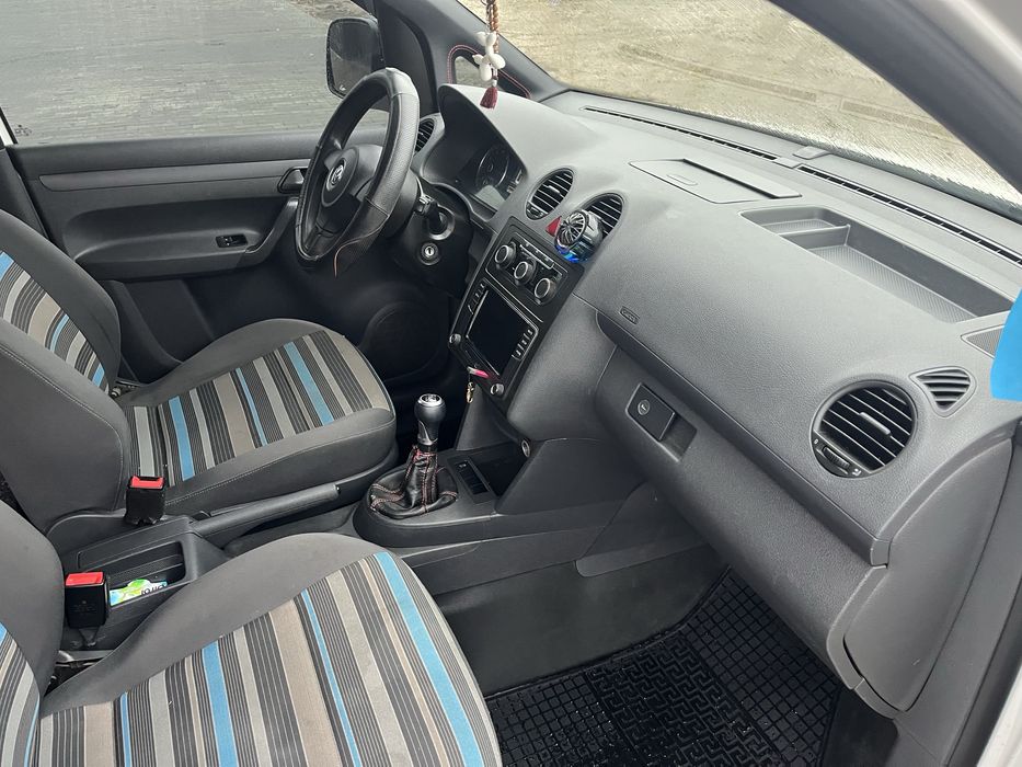 Caddy 2011 р. в гарному стані.