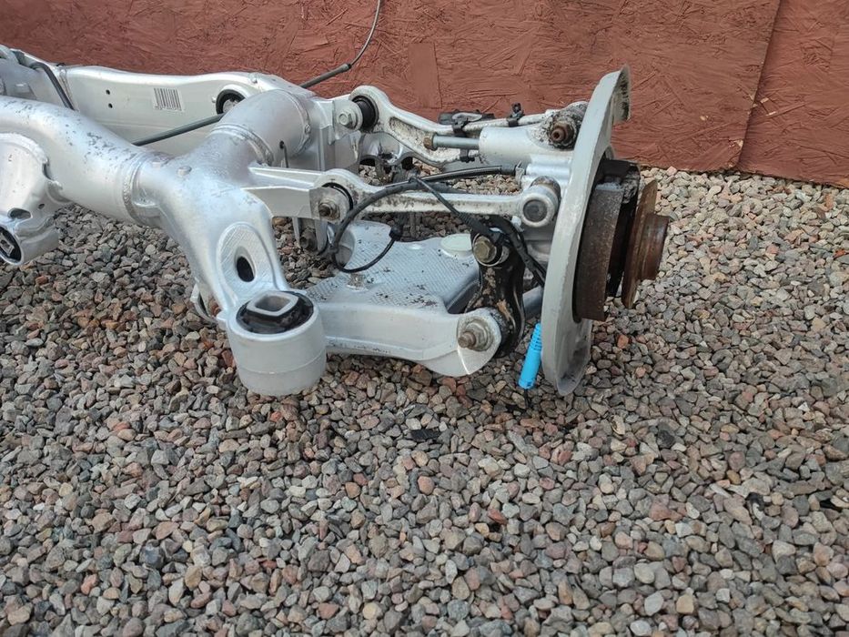 bmw e64 / e63 / e63lci / e64lci oryginalny kompletny wózek tył / bel