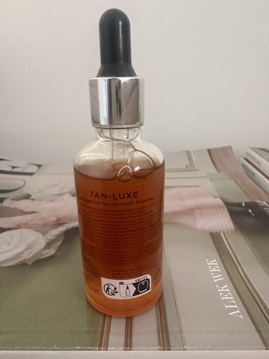 Tan-luxe  the body light/ medium samoopalacz