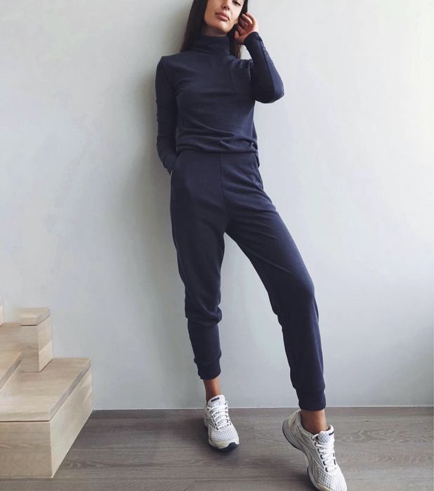 Стильний костюм