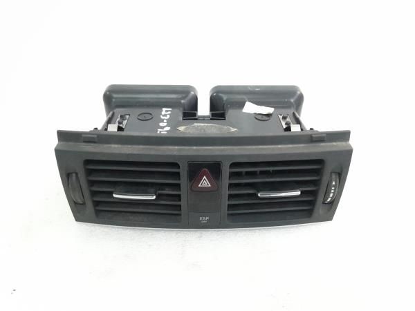 Difusor / saída de ar MERCEDES-BENZ Classe C (W204)