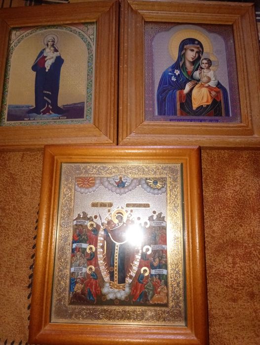 Продаю кольца, браслети, икони