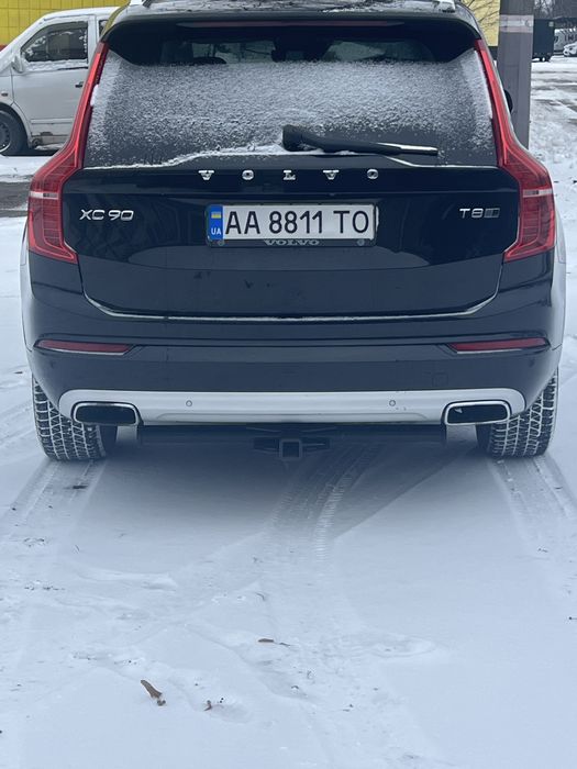 Volvo XC90 Т8 plug-in Hybrid