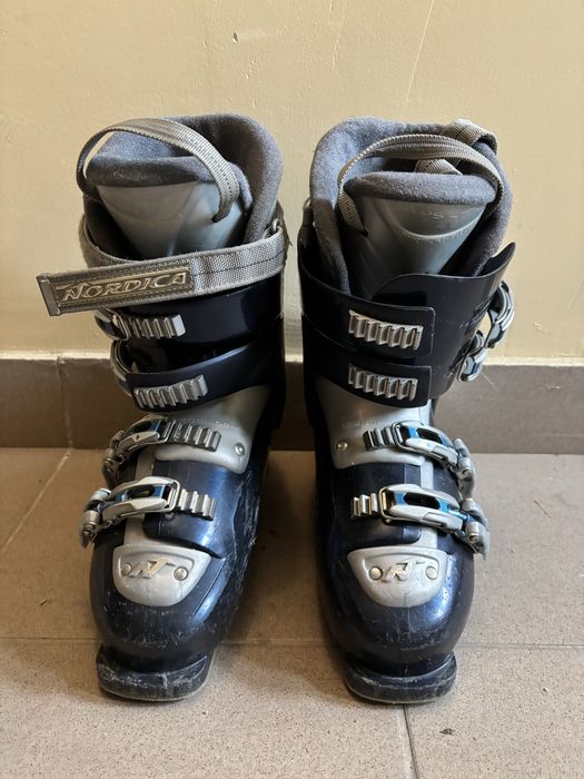 Nordica buty narciarskie zapinane na 4 klamry + rzep 39/40 260/265 mm