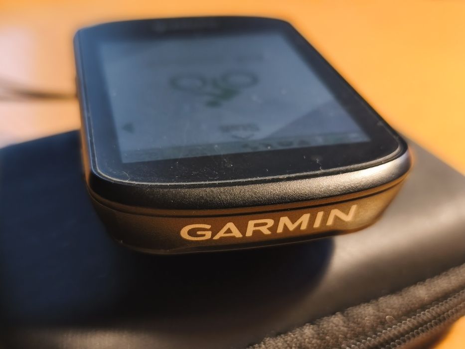 Nawigacja Garmin edge 530 mało używany.
