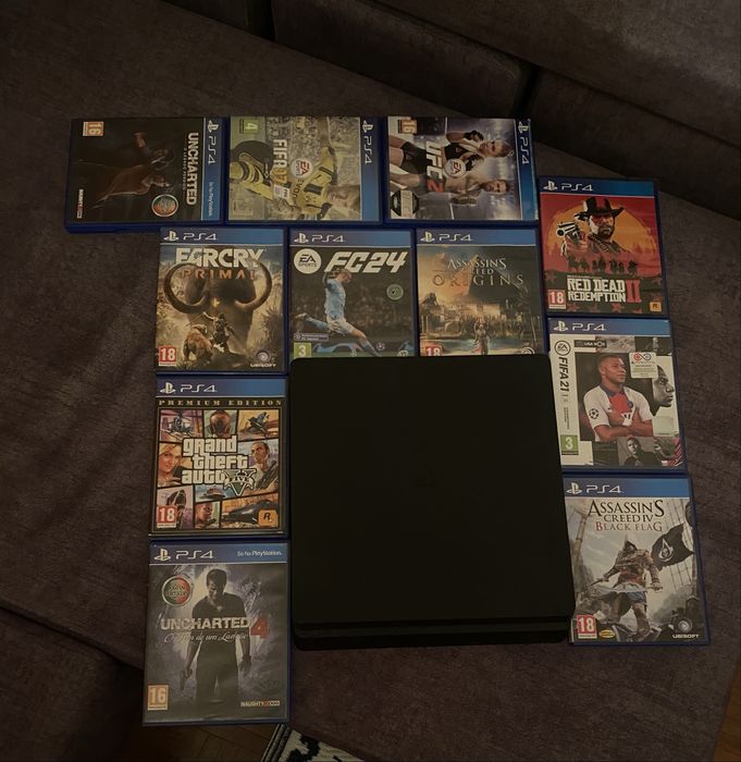 PS4 Slim 500GB + 2 Comandos+ 11 Jogos