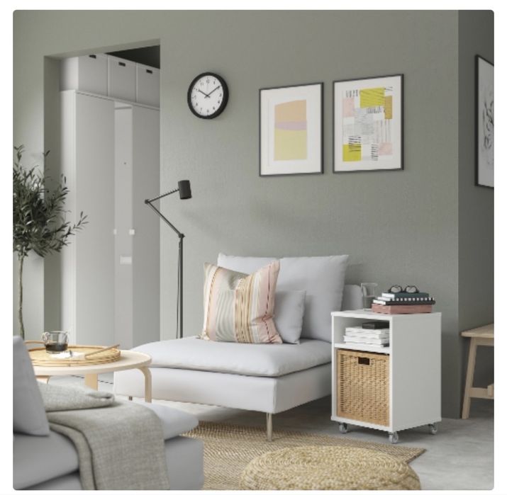 Тумба, приліжковий столик Ikea