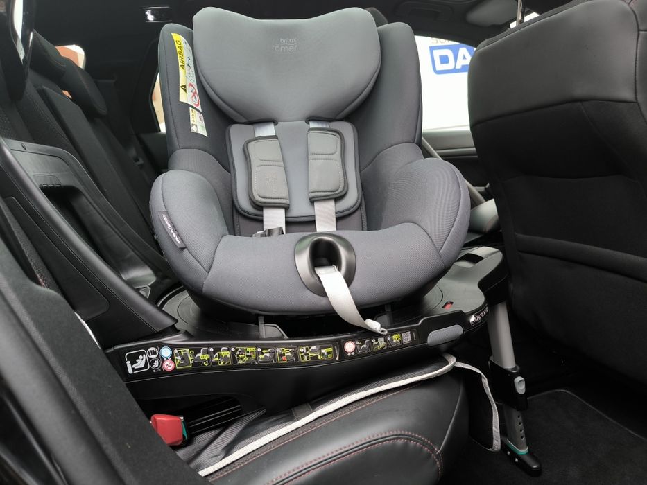 Cadeira Auto Britax Römer Dualfix M i-Size 360º Isofix