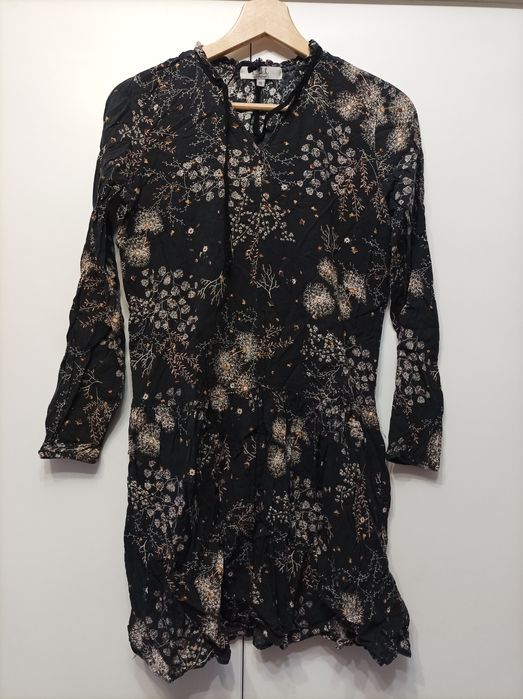 Sukienka w kwiaty Clockhouse (S/36).