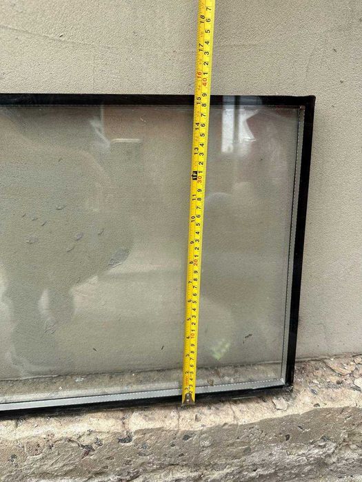 Продам двухкамерные глухие окна разных размеров.