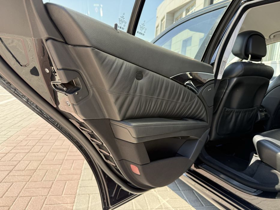 Mercedes W211 E500 4Matic 5.5 V8 M273 рестайлинг