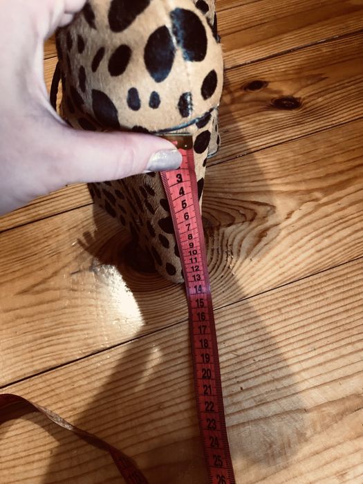 Леопардовые ботинки